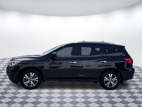 Used 2019 Nissan Pathfinder S AWD/4WD image 4