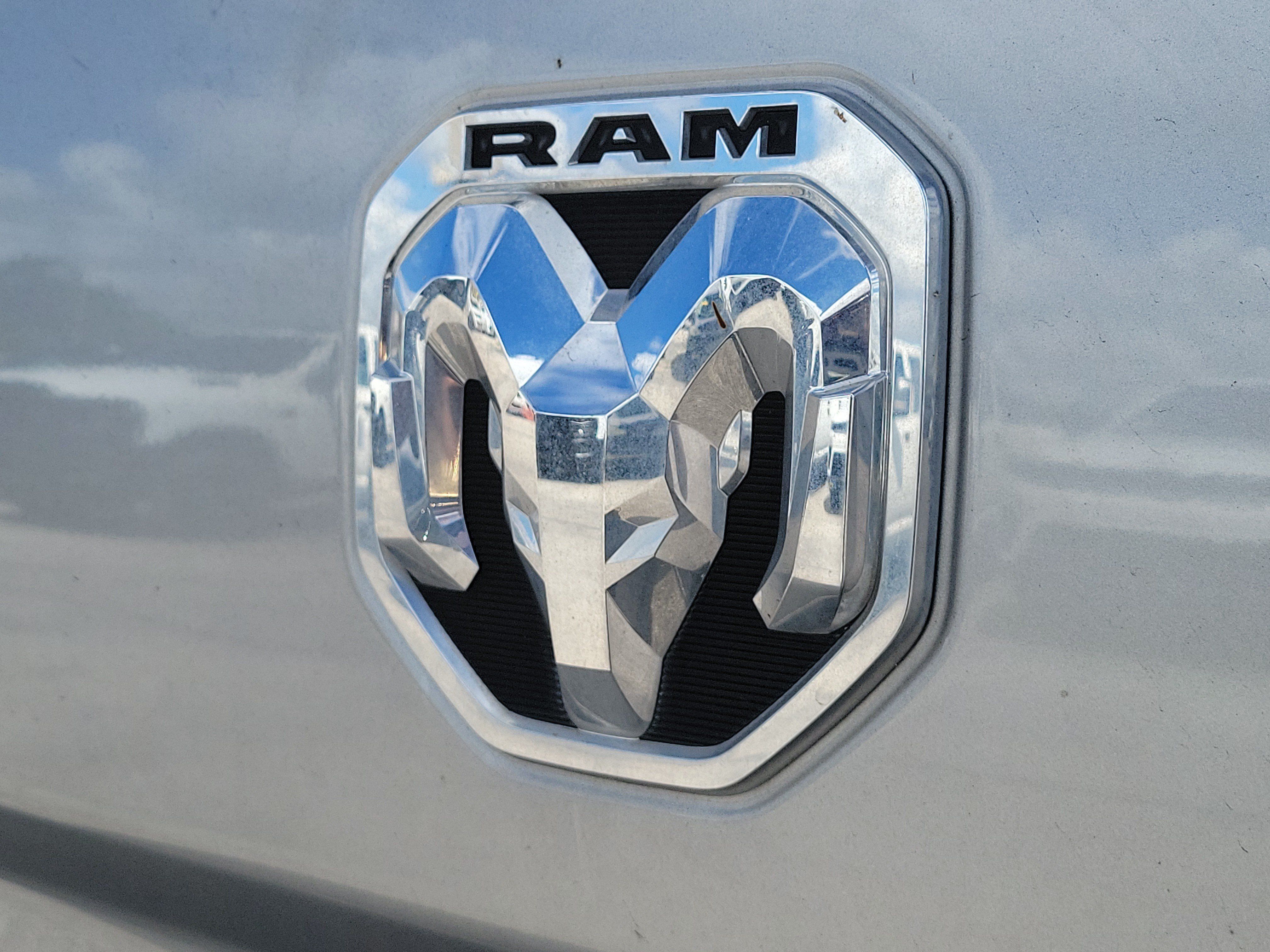 Used 2022 RAM 2500 Big Horn w/ Level B Equipment Group AWD/4WD image 10