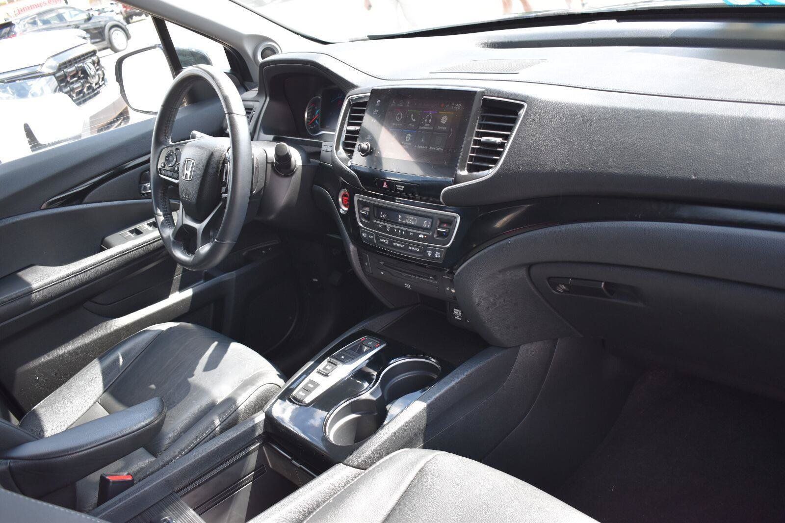 Used 2022 Honda Pilot Touring image 14