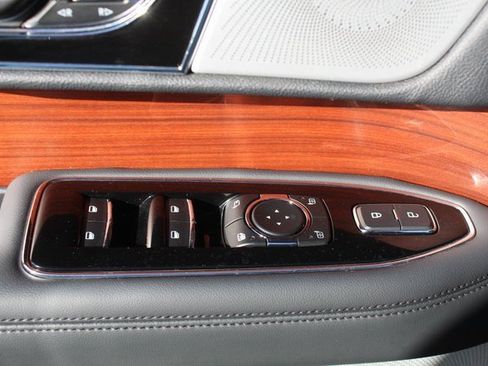 Used 2024 Lincoln Navigator L Reserve image 52