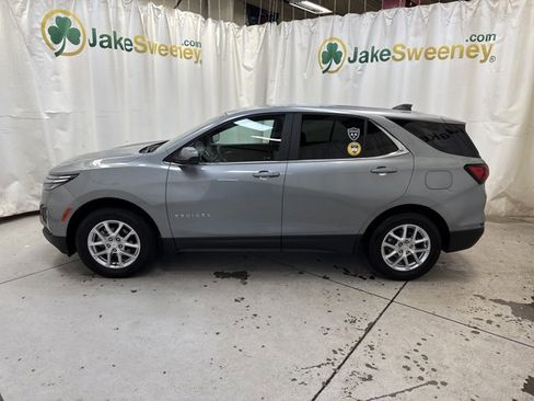 Used 2023 Chevrolet Equinox LT image 6