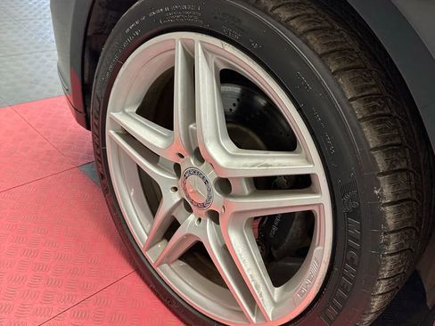 Used 2012 Mercedes-Benz E 350 Coupe image 29