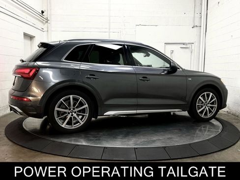 Used 2021 Audi Q5 e Premium Plus w/ Premium Plus Package AWD/4WD image 8