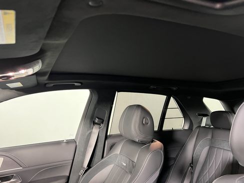 Certified 2025 Mercedes-Benz GLE 63 AMG S image 19