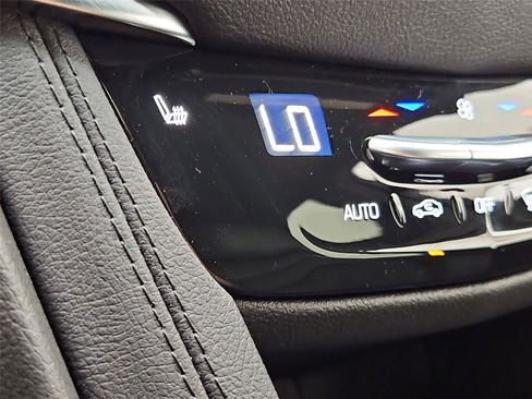 New 2026 Cadillac XT5 Luxury w/ LPO, Floor Liner Package AWD/4WD image 20