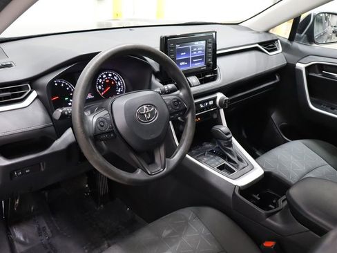 Used 2022 Toyota RAV4 XLE image 22