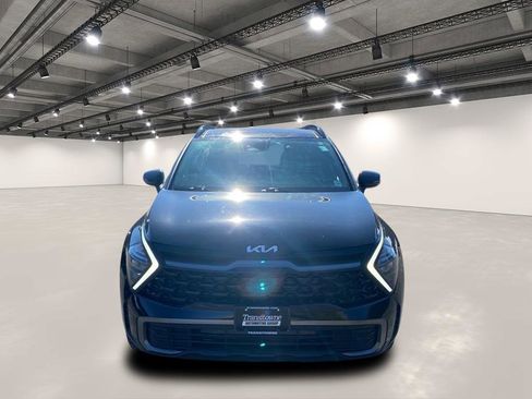 Certified 2023 Kia Sportage X-Line w/ X-Line Premium Package image 3