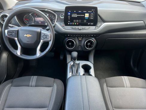 Used 2024 Chevrolet Blazer LT AWD/4WD image 18