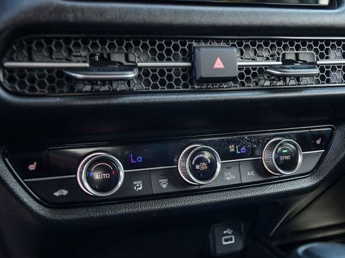 Used 2024 Honda HR-V EX-L image 23