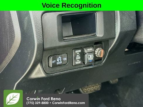 Used 2017 Toyota Tacoma TRD Off-Road image 10