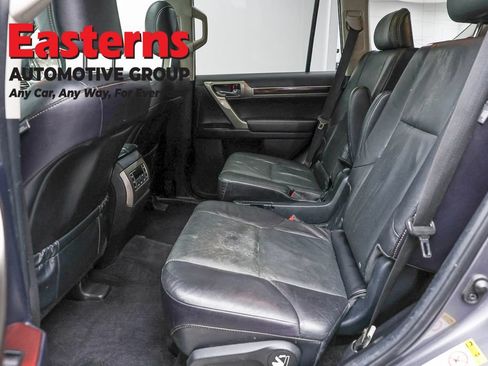Used 2018 Lexus GX 460 Premium AWD/4WD image 24