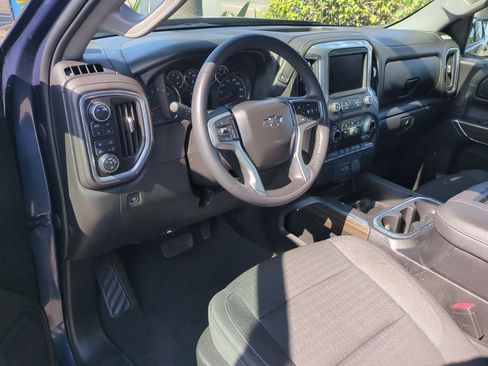 Used 2022 Chevrolet Silverado 1500 LT Trail Boss w/ Safety Package AWD/4WD image 10
