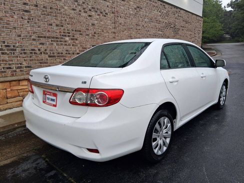 Used 2013 Toyota Corolla LE FWD image 5