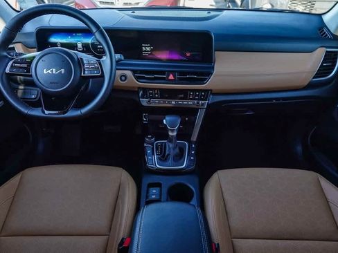 Used 2024 Kia Seltos SX image 11