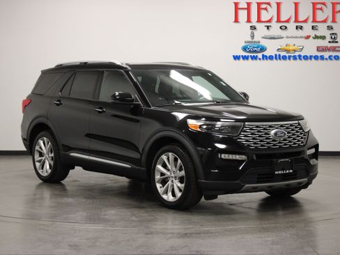 Used 2022 Ford Explorer Platinum RWD image 1