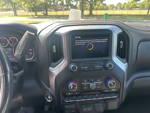 Used 2019 Chevrolet Silverado 1500 LT w/ All-Star Edition AWD/4WD image 13