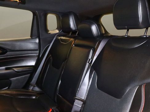 Used 2023 Jeep Compass Trailhawk w/ Trailhawk Elite Group image 16