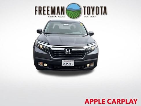 Used 2017 Honda Ridgeline RTS image 2