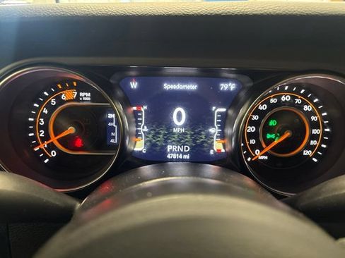 Used 2022 Jeep Wrangler Sport AWD/4WD image 20