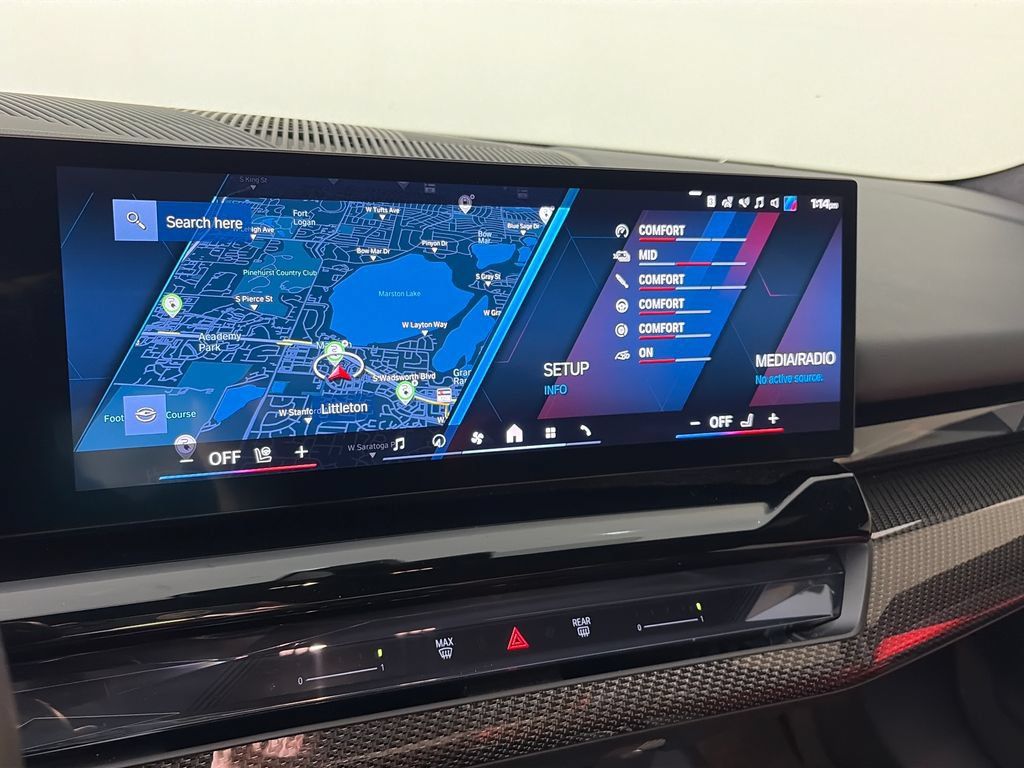 Used 2025 BMW M5 w/ Carbon Package AWD/4WD image 19