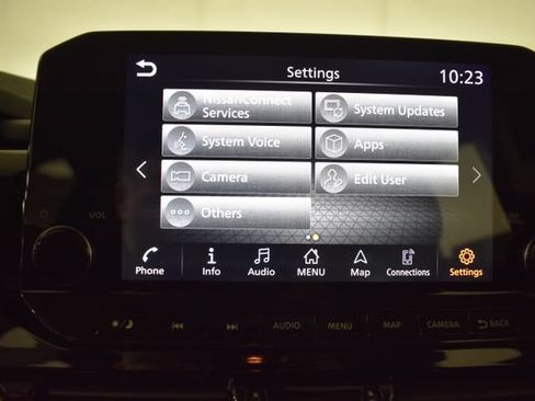 Used 2024 Nissan Pathfinder SL AWD/4WD image 23