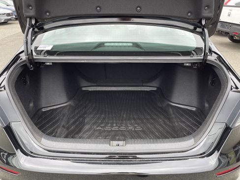 Used 2023 Honda Accord EX image 16