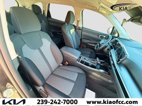 New 2026 Kia Sorento LX image 15