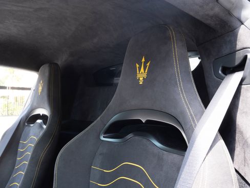 Used 2023 Maserati MC20 Coupe image 18