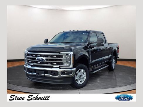 New 2026 Ford F250 XLT w/ XLT Premium Package AWD/4WD image 1