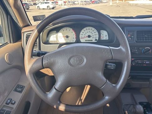 Used 2004 Toyota Tacoma 4x4 Xtracab V6 image 18
