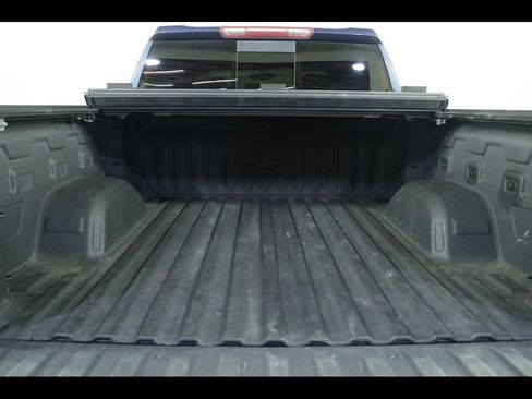 Used 2021 Chevrolet Silverado 1500 LT Trail Boss w/ Convenience Package II AWD/4WD image 11
