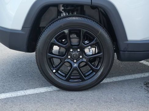 New 2026 Jeep Compass Latitude AWD/4WD image 43
