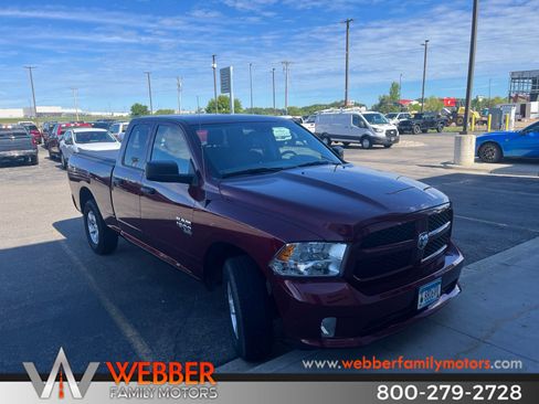 Used 2019 RAM 1500 Express AWD/4WD image 4