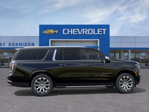 New 2026 Chevrolet Suburban Premier AWD/4WD image 5