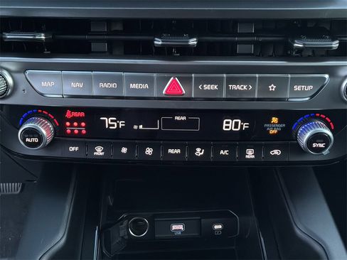 New 2025 Kia Telluride LX image 22