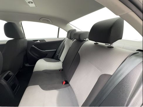 Used 2018 Volkswagen Jetta S FWD image 24