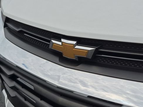 Certified 2023 Chevrolet TrailBlazer LT w/ Convenience Package AWD/4WD image 30