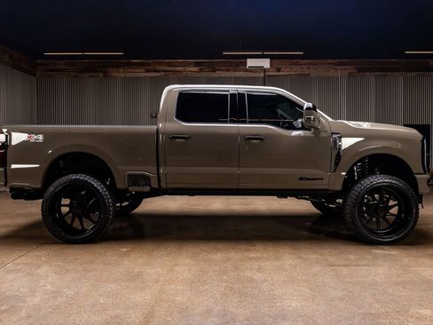 Used 2026 Ford F250 King Ranch w/ Chrome Package AWD/4WD image 11