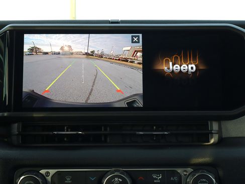 New 2026 Jeep Gladiator Sport image 23