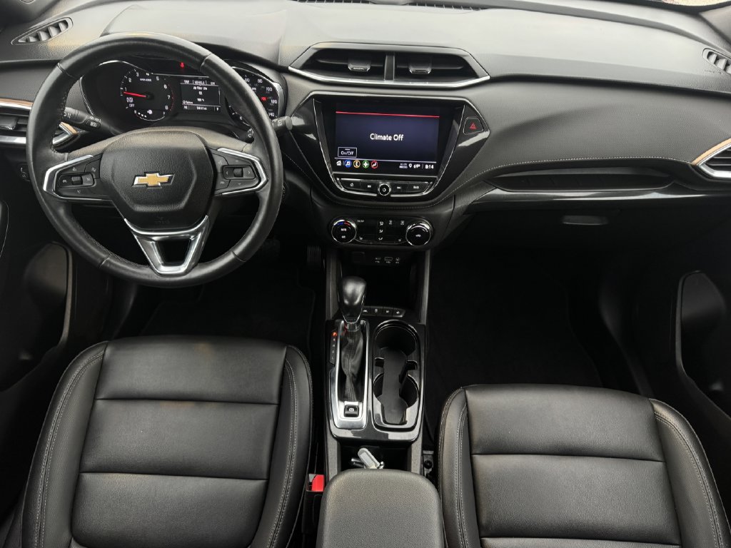 Used 2021 Chevrolet TrailBlazer ACTIV w/ Convenience Package FWD image 11