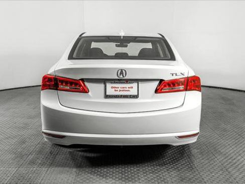 Used 2020 Acura TLX image 7