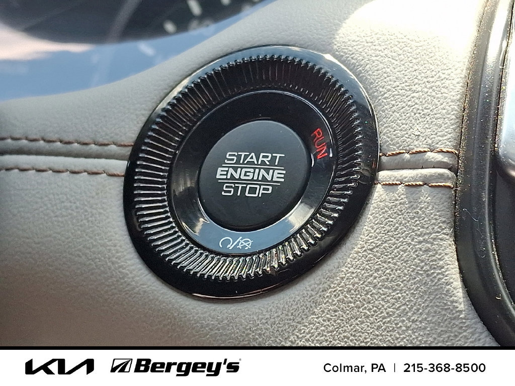 Used 2023 Jeep Compass Limited AWD/4WD image 24