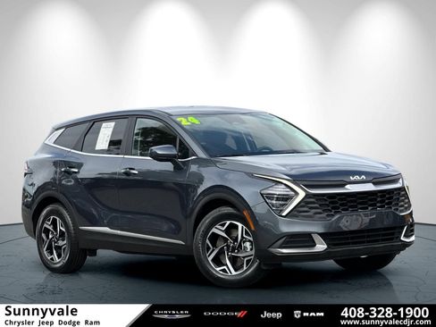 Used 2024 Kia Sportage LX FWD image 1