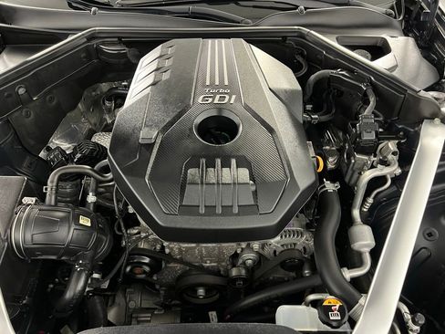 Used 2021 Kia Stinger GT-Line image 34