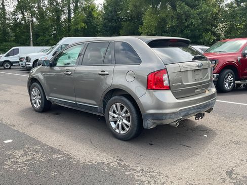 Used 2014 Ford Edge SEL w/ Equipment Group 205A FWD image 3