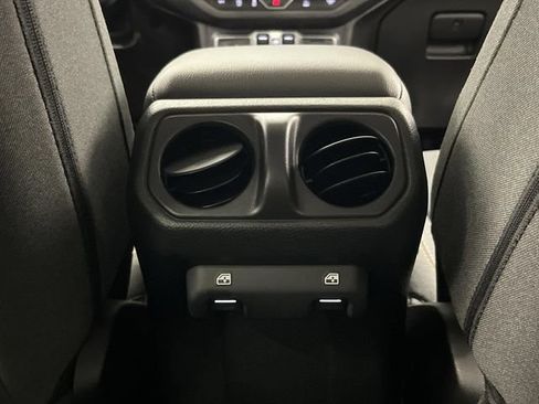 Certified 2024 Jeep Wrangler Willys image 29