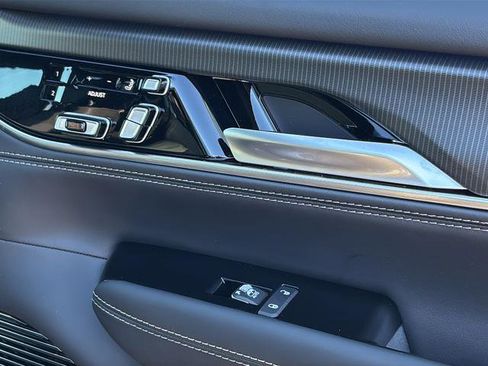 New 2026 Jeep Grand Wagoneer Summit image 39