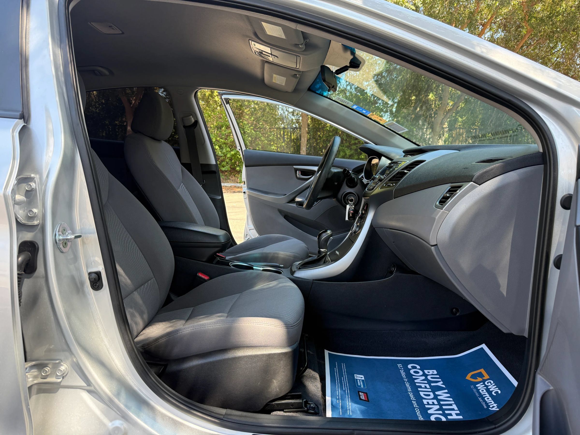 Used 2016 Hyundai Elantra SE FWD image 13