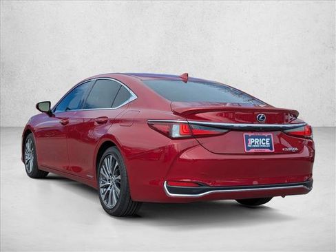 Used 2019 Lexus ES 300h w/ Premium Package image 7