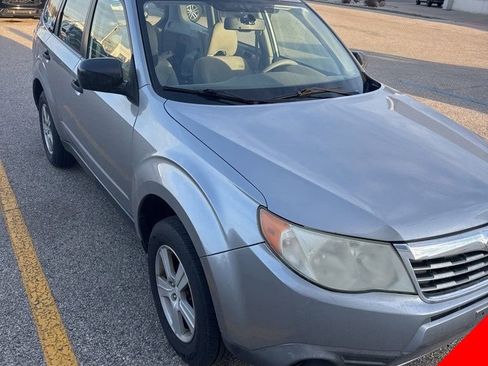 Used 2010 Subaru Forester 2.5X image 3